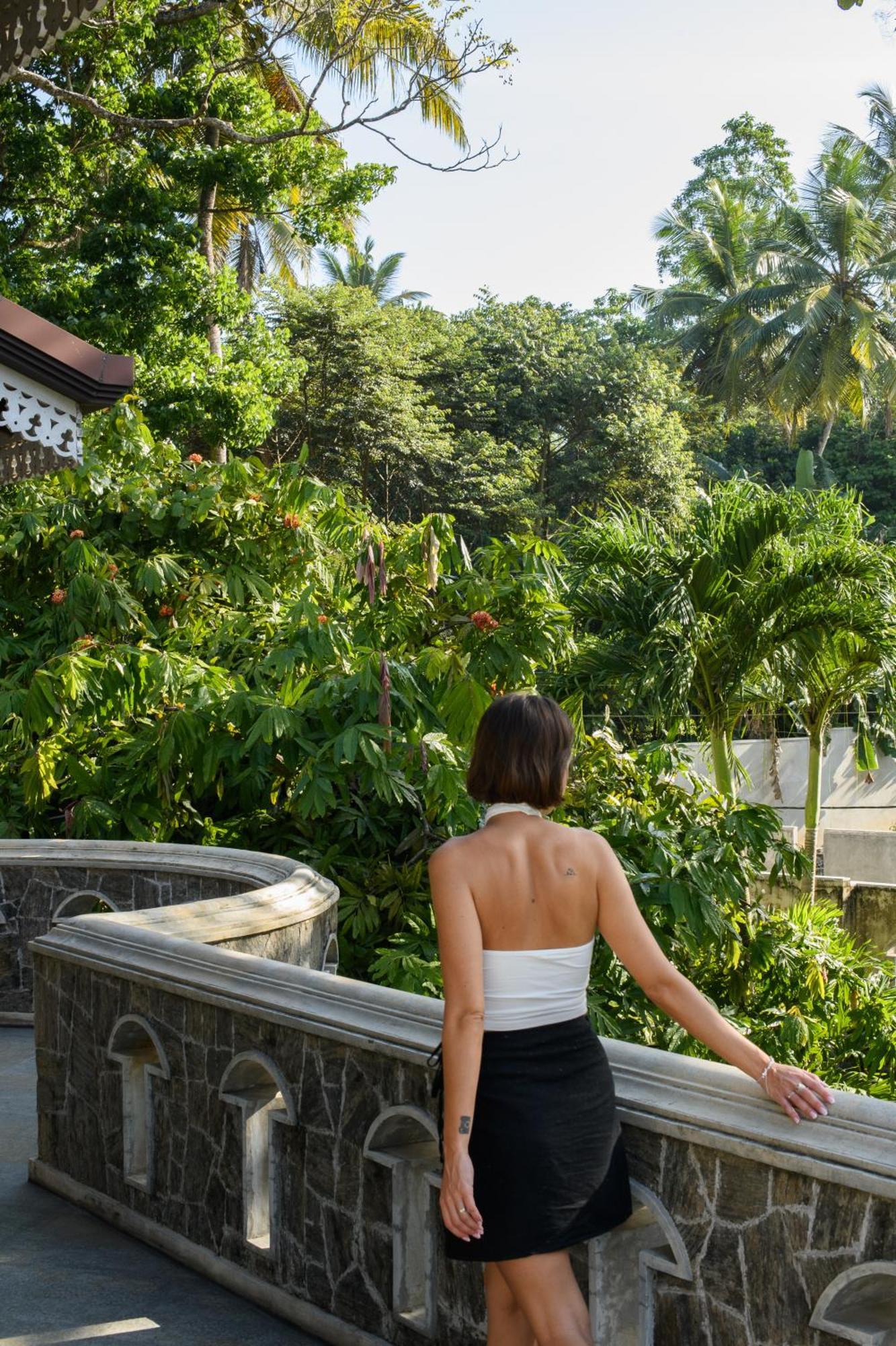 Roots Retreat Hotell Unawatuna Exteriör bild