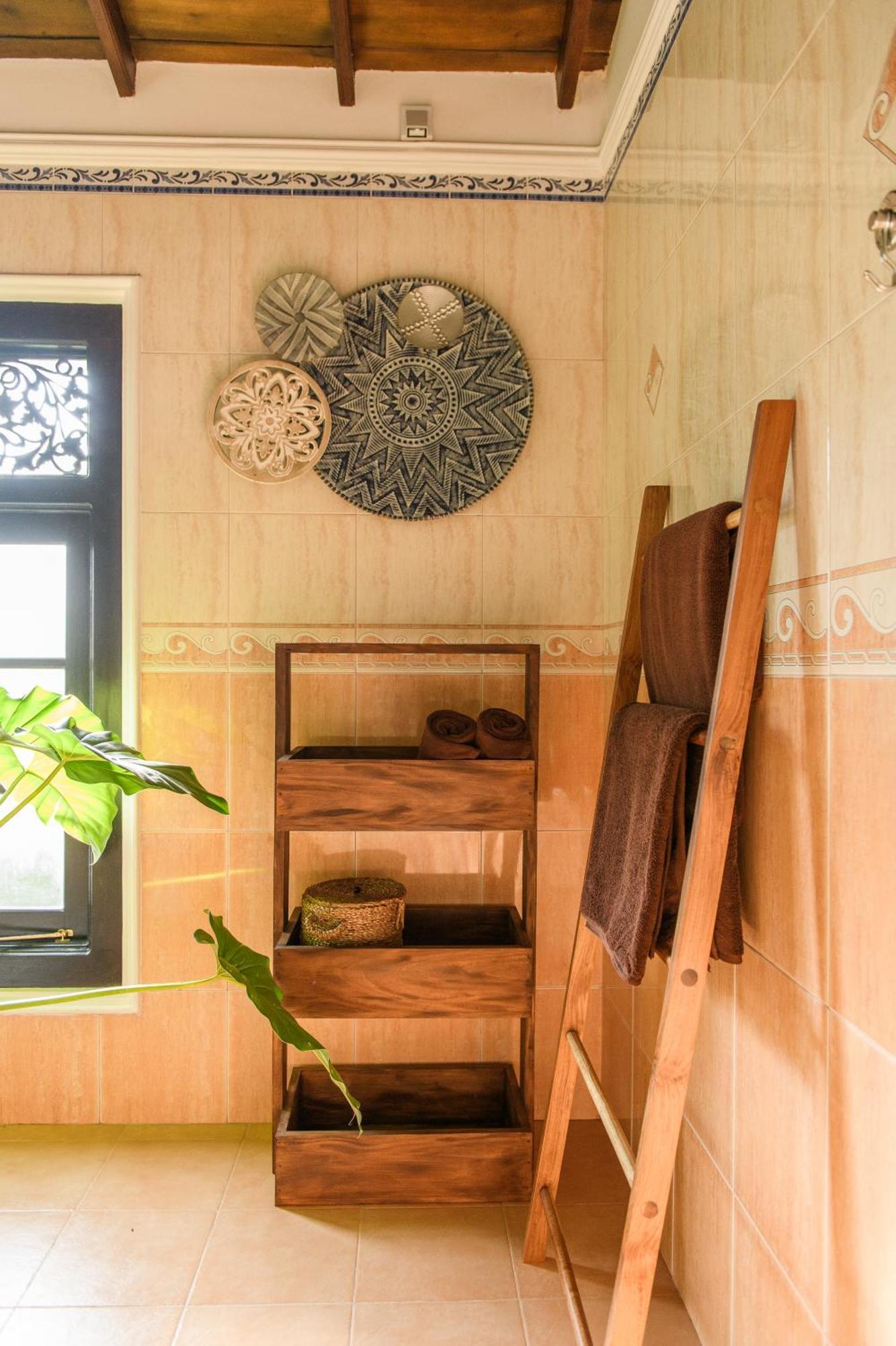 Roots Retreat Hotell Unawatuna Exteriör bild