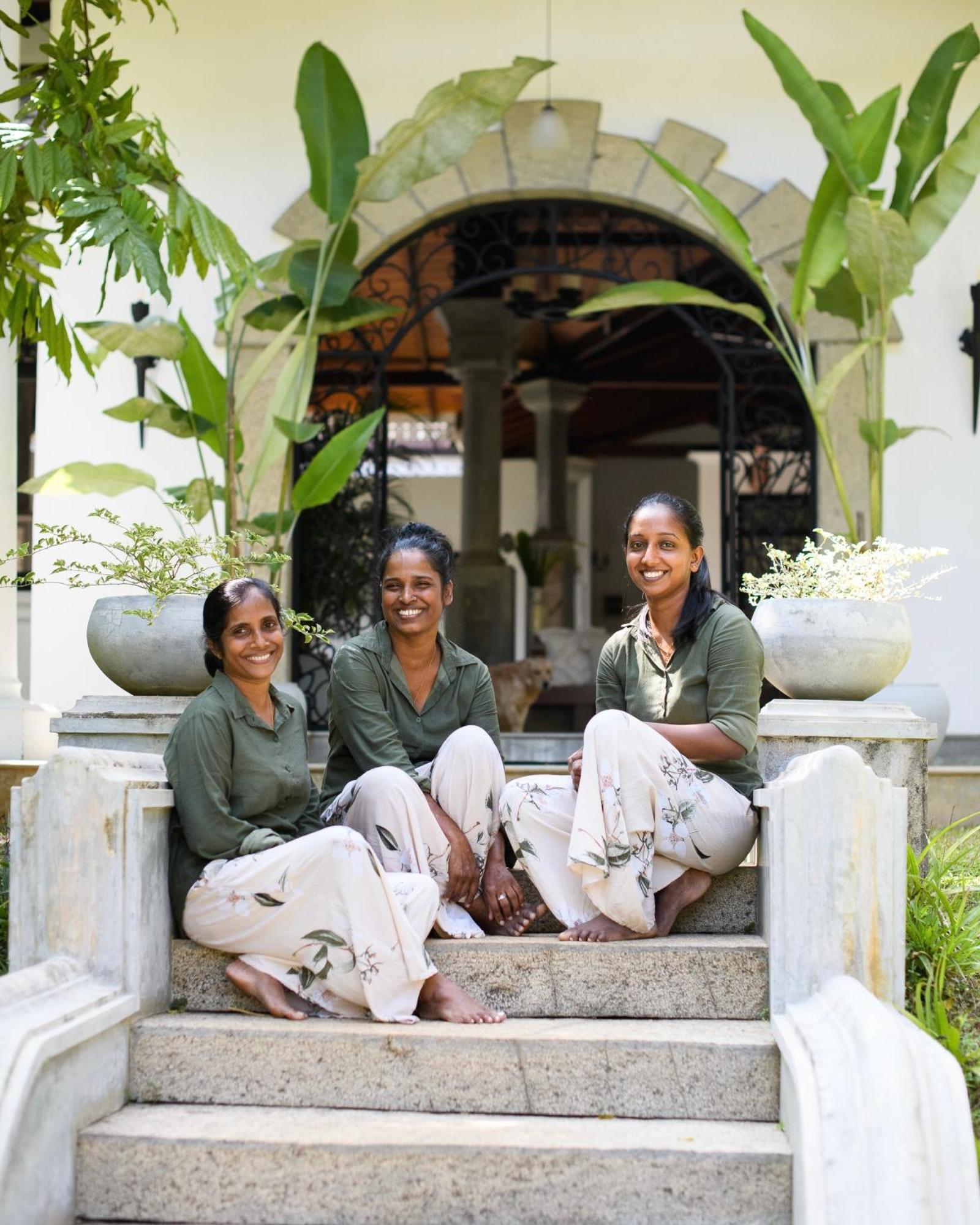 Roots Retreat Hotell Unawatuna Exteriör bild